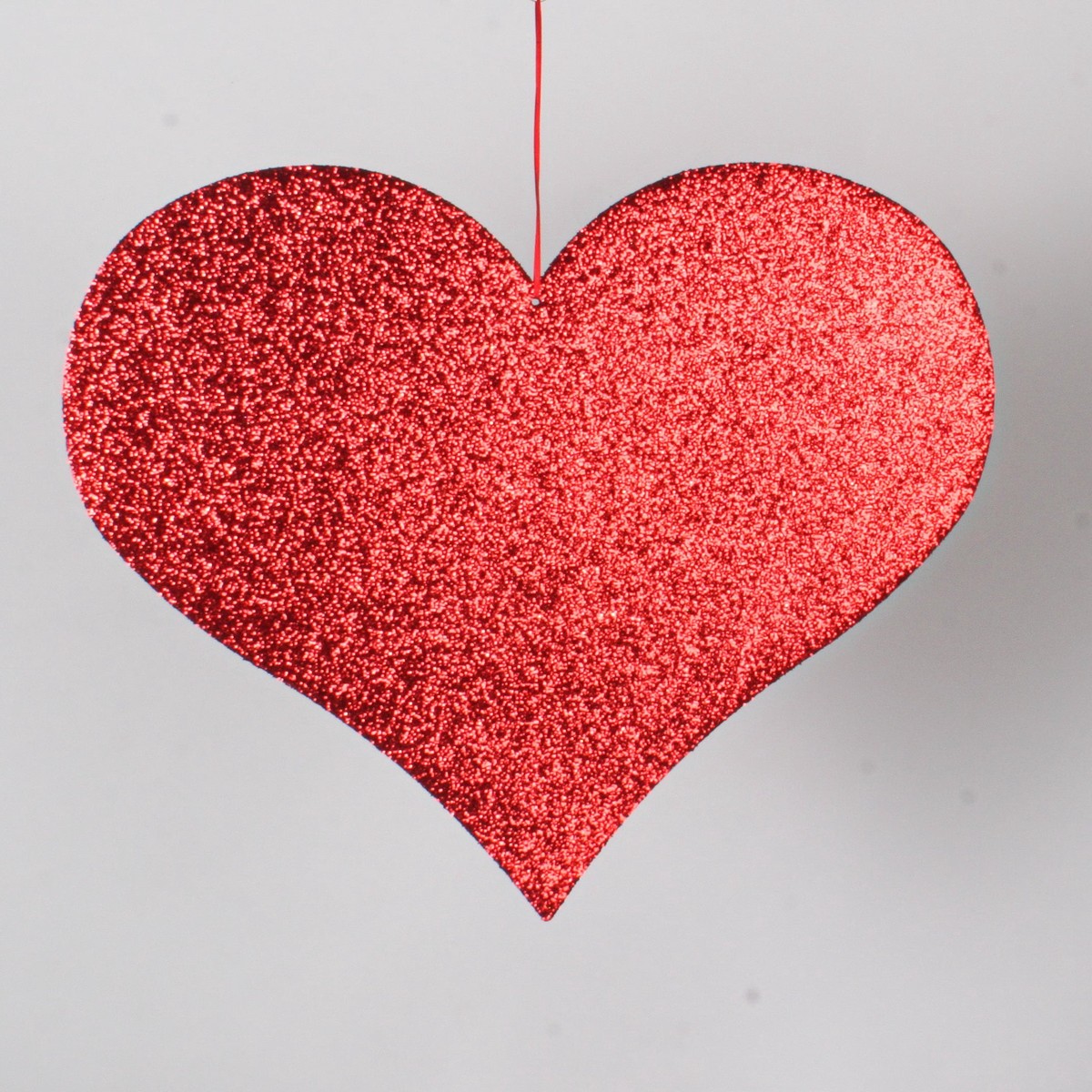 Foamboard Heart Ornament, 19" x 23" (Red Glitter)