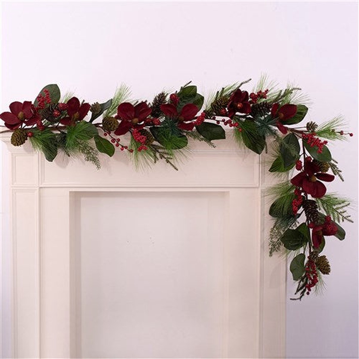 Red Magnolia Garland with Spruce Fir & Magnolia Leaves 183cm