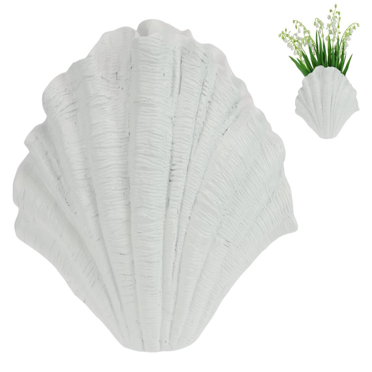 White Vase in Shell Shape 25x20cm