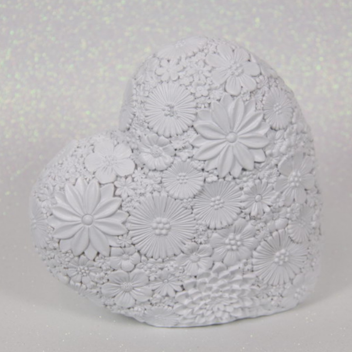 White Floral Heart 14cm
